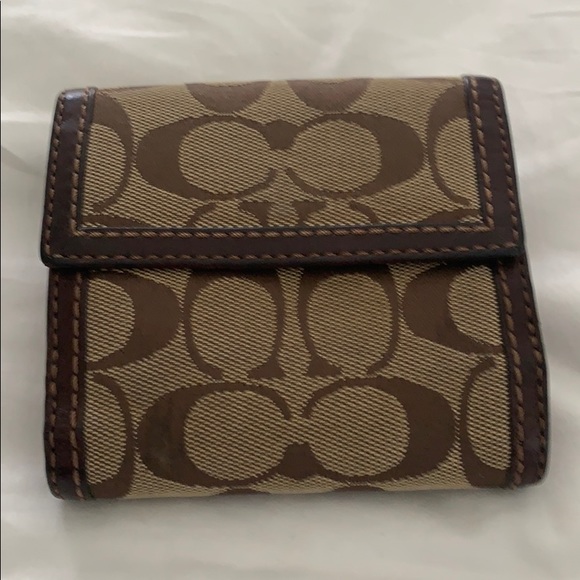 Coach wallet - Picture 2 of 6